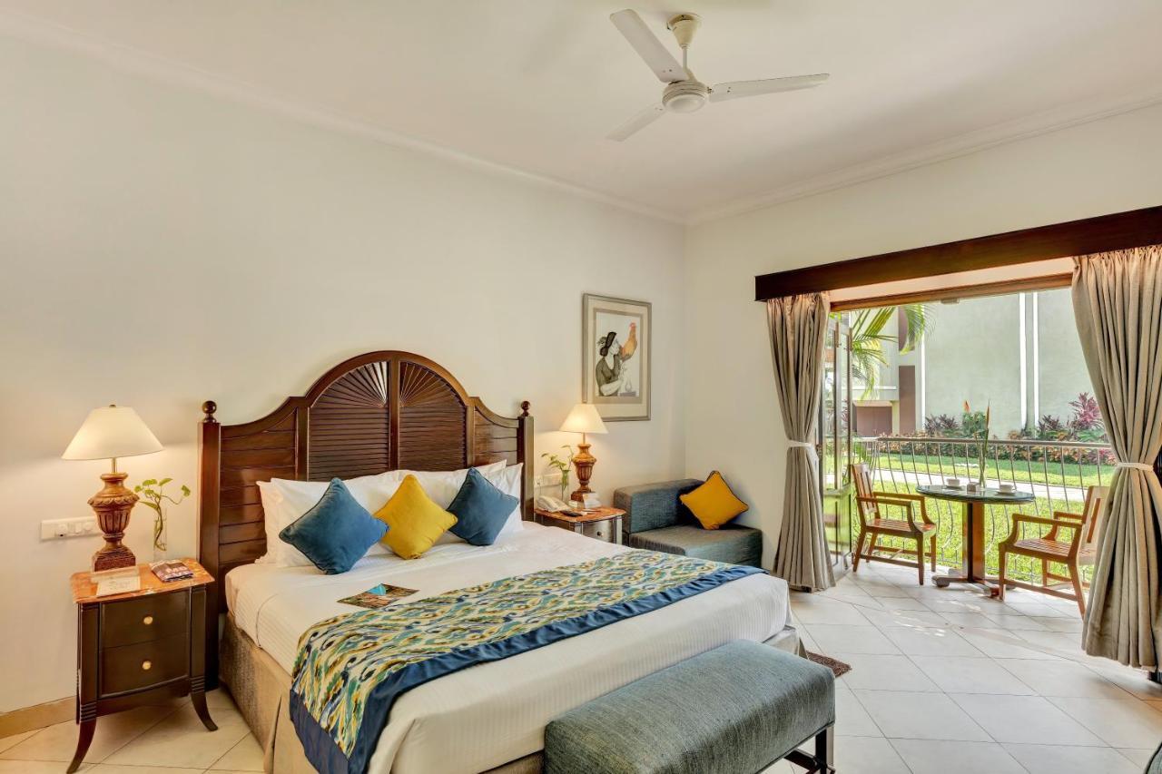 Club Mahindra Acacia Palms Hotel Колва Екстериор снимка