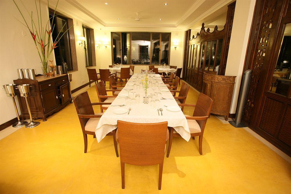 Club Mahindra Acacia Palms Hotel Колва Екстериор снимка