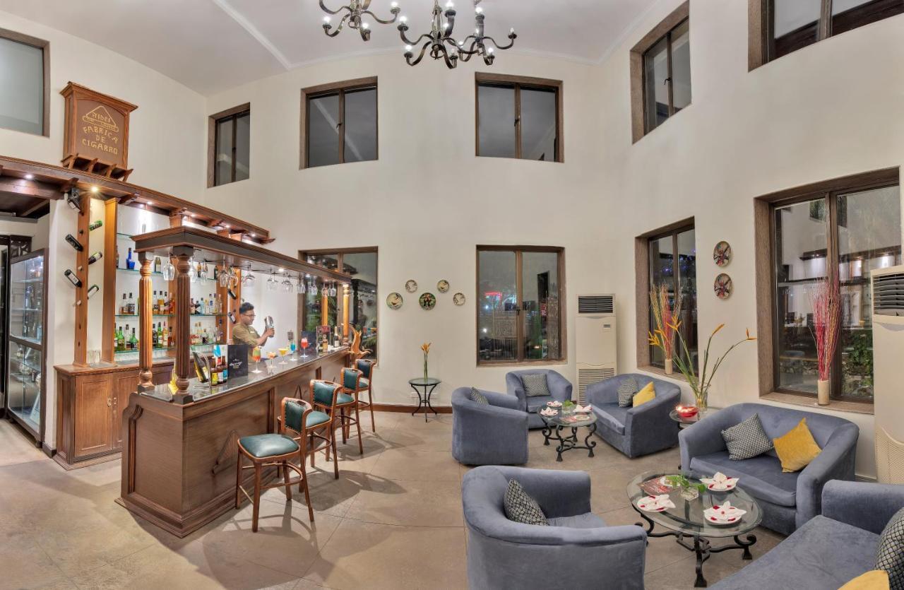 Club Mahindra Acacia Palms Hotel Колва Екстериор снимка