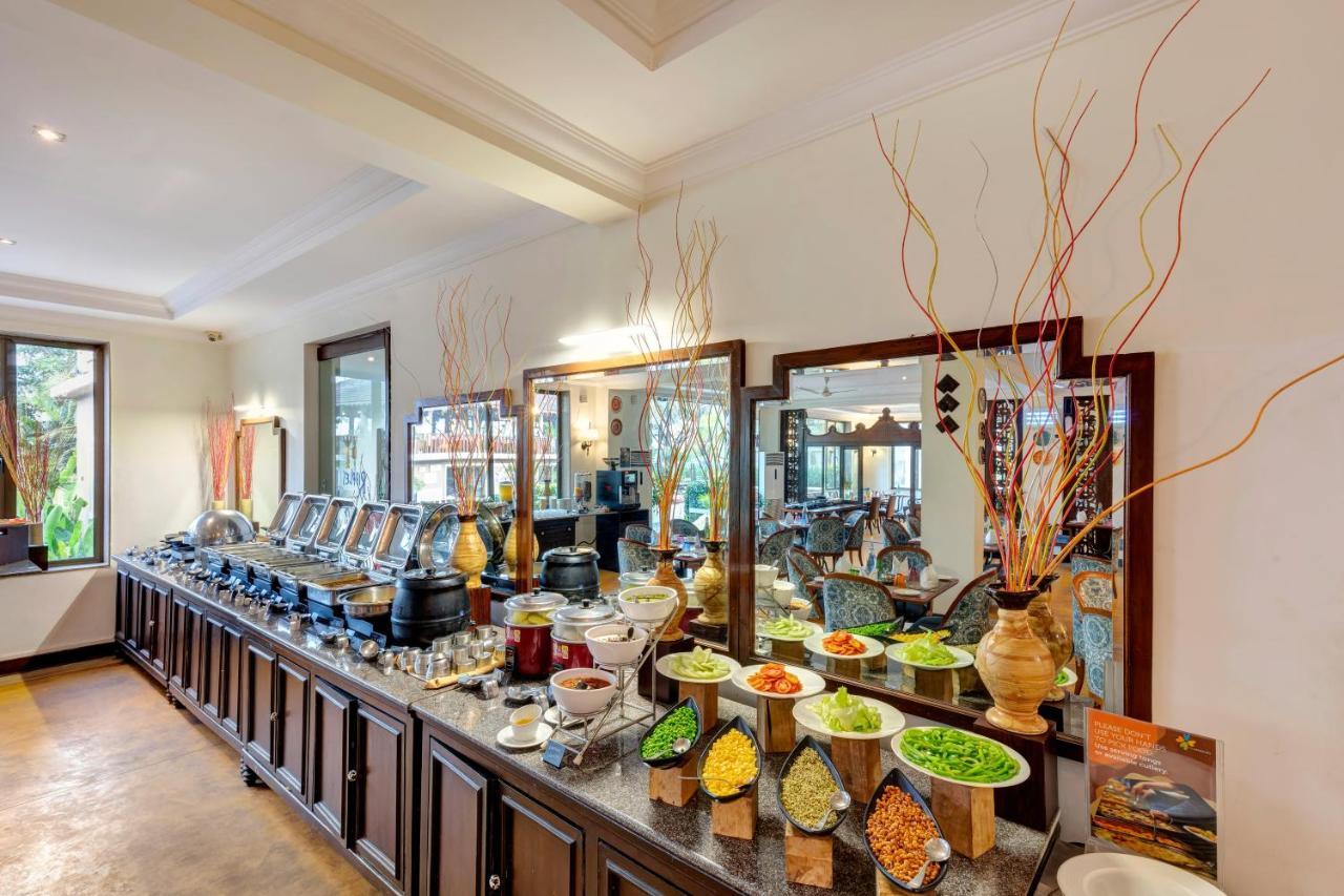 Club Mahindra Acacia Palms Hotel Колва Екстериор снимка