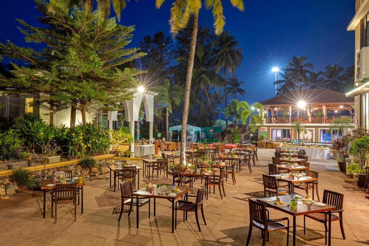 Club Mahindra Acacia Palms Hotel Колва Екстериор снимка