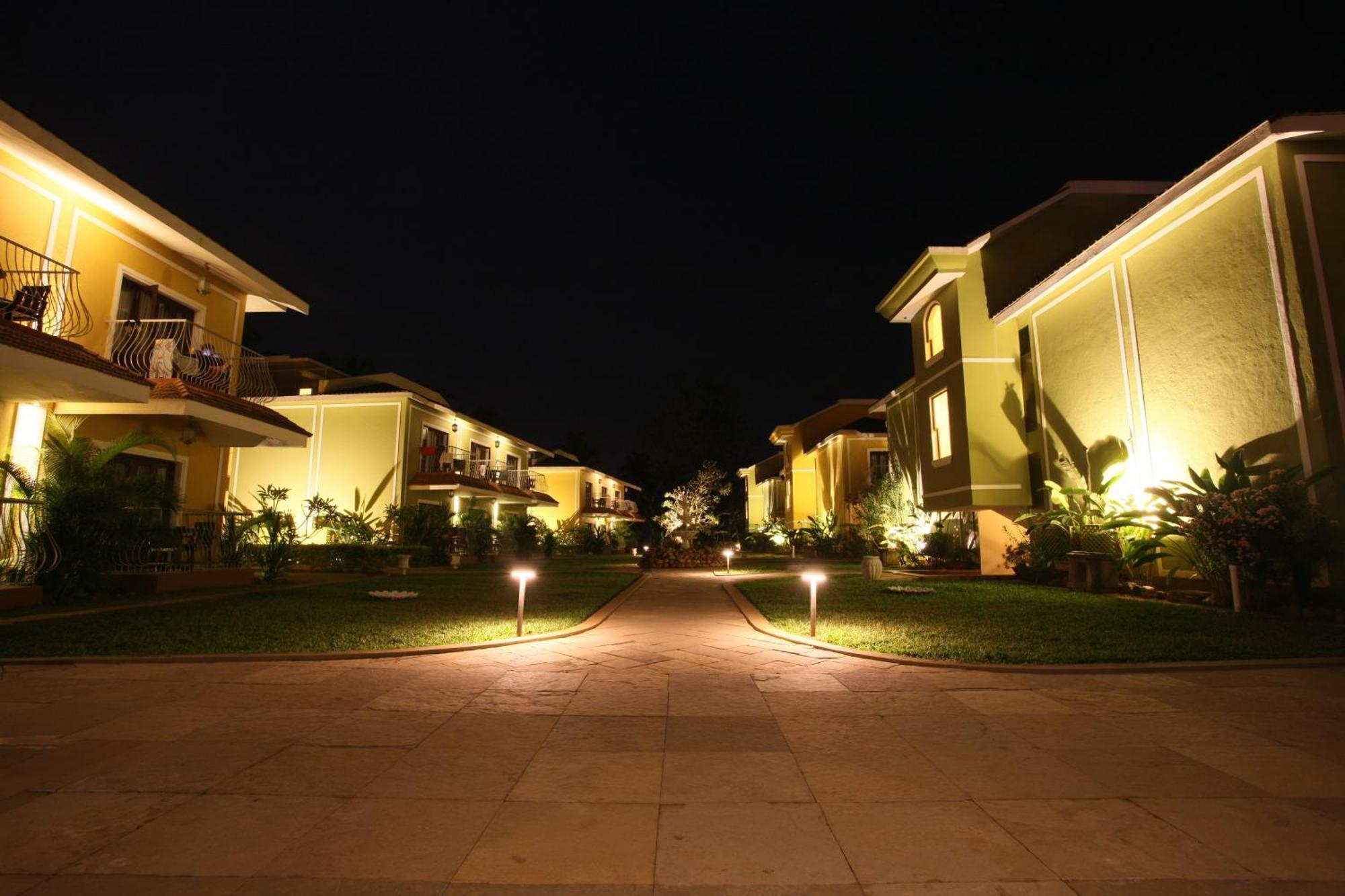 Club Mahindra Acacia Palms Hotel Колва Екстериор снимка