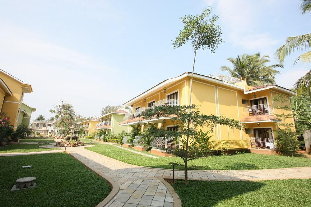 Club Mahindra Acacia Palms Hotel Колва Екстериор снимка
