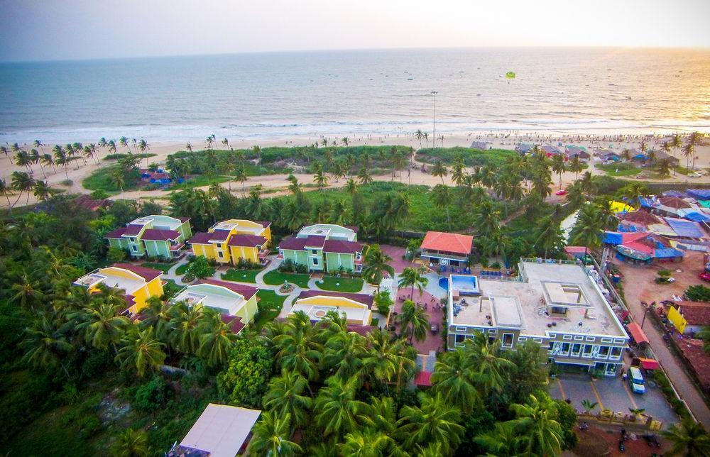 Club Mahindra Acacia Palms Hotel Колва Екстериор снимка
