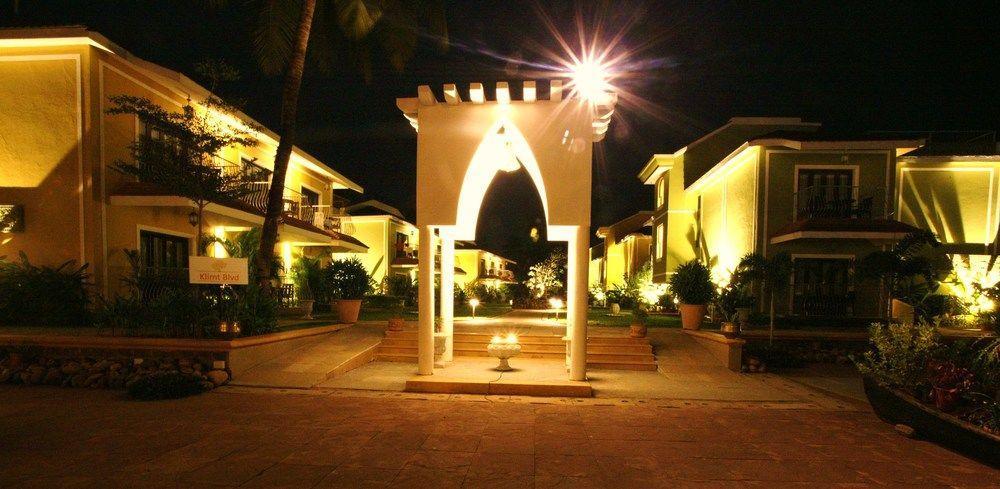 Club Mahindra Acacia Palms Hotel Колва Екстериор снимка